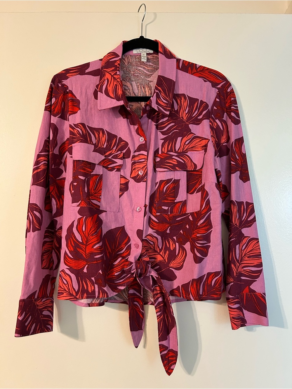 sofia by sofia vergara Pink Button-Down Tie-Front Shirt with Red Leaf Print